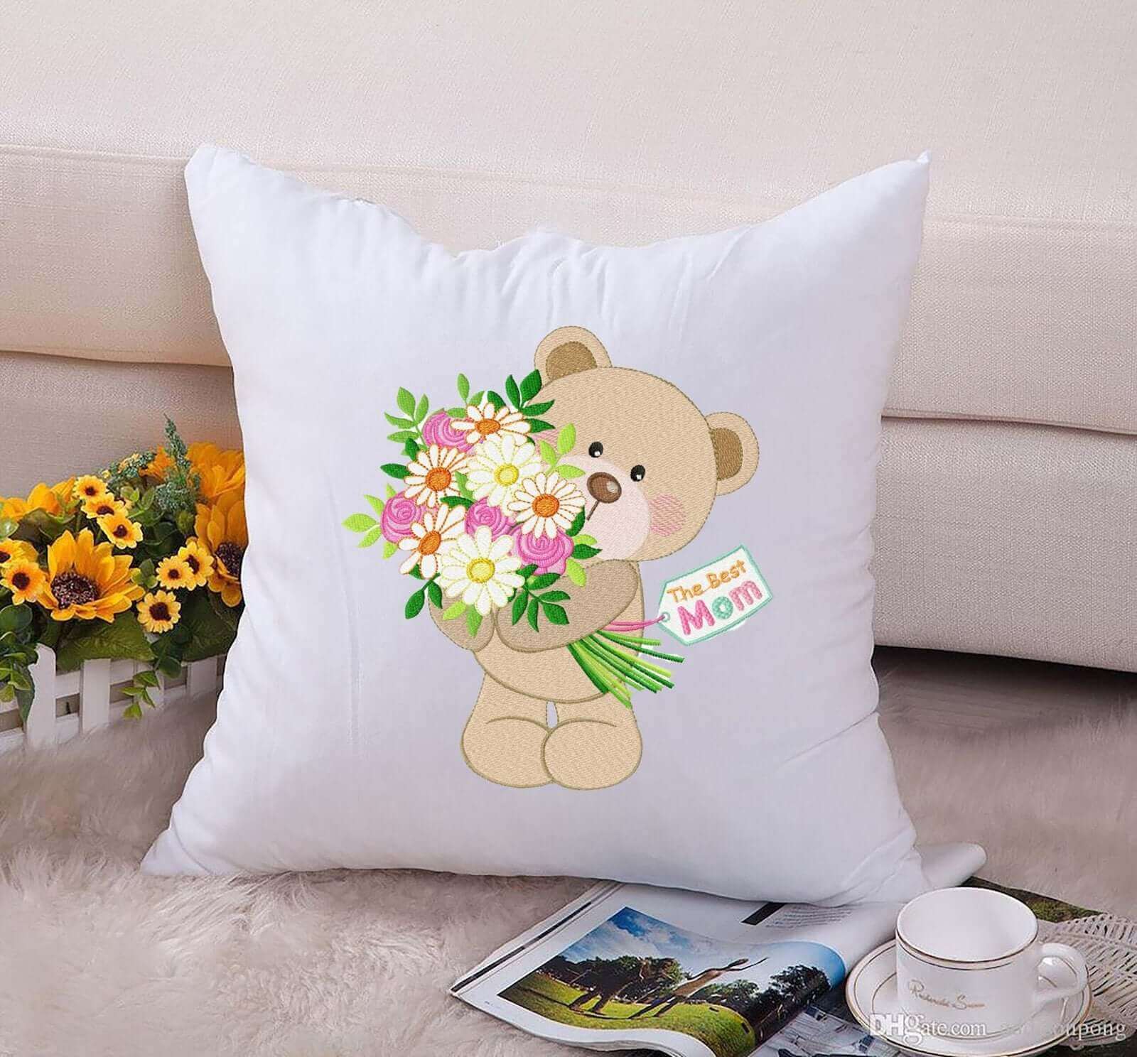 Mother's Day Bear 1 - Machine Embroidery Design - 5 sizesEmbroidery Designs